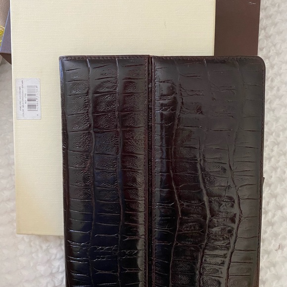 NEW with BOX iPad Pro 10 Covers QTY 4 - Picture 5 of 14